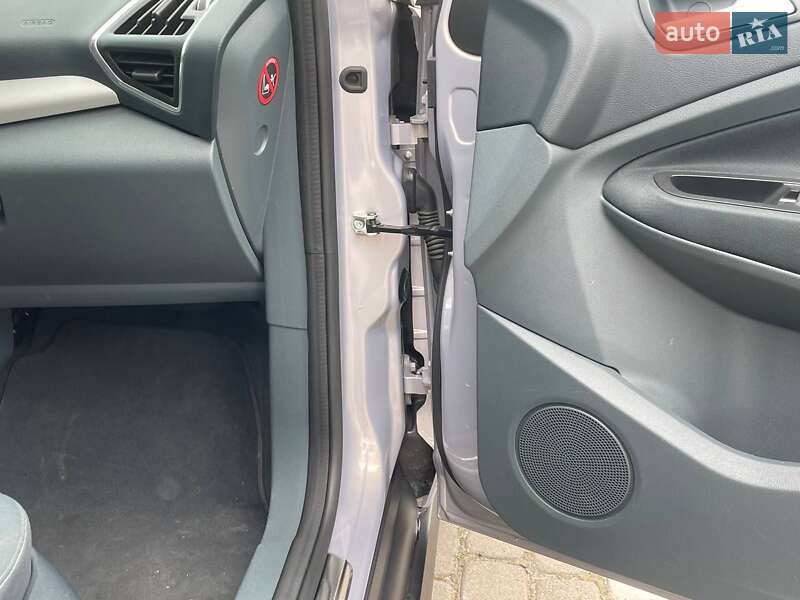 Мінівен Ford C-Max 2010 в Львові