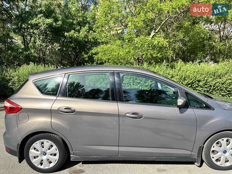 Мінівен Ford C-Max 2013 в Кам'янському