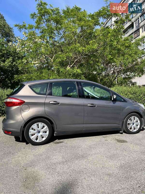 Мінівен Ford C-Max 2013 в Кам'янському
