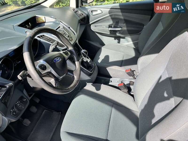 Мінівен Ford C-Max 2013 в Кам'янському