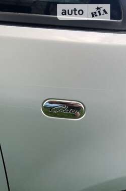 Минивэн Ford C-Max 2004 в Заречном
