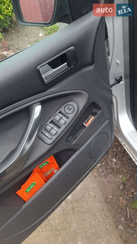 Минивэн Ford C-Max 2009 в Жидачове