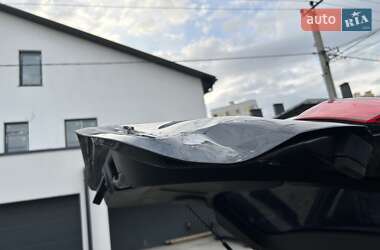 Минивэн Ford C-Max 2015 в Вишневом