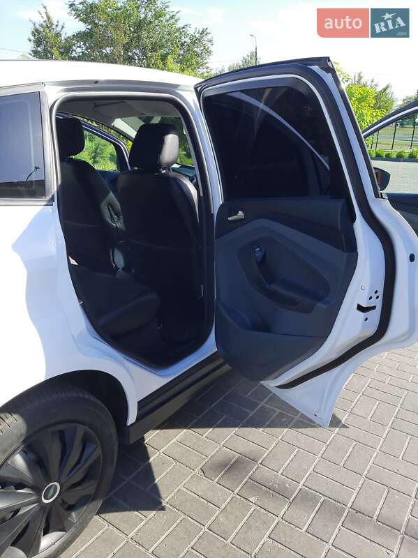 Минивэн Ford C-Max 2013 в Черкассах