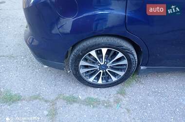 Минивэн Ford C-Max 2017 в 