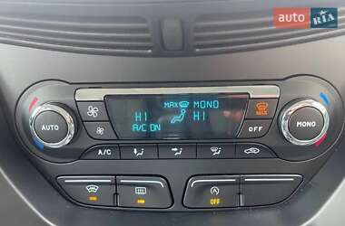 Минивэн Ford C-Max 2012 в Коростене