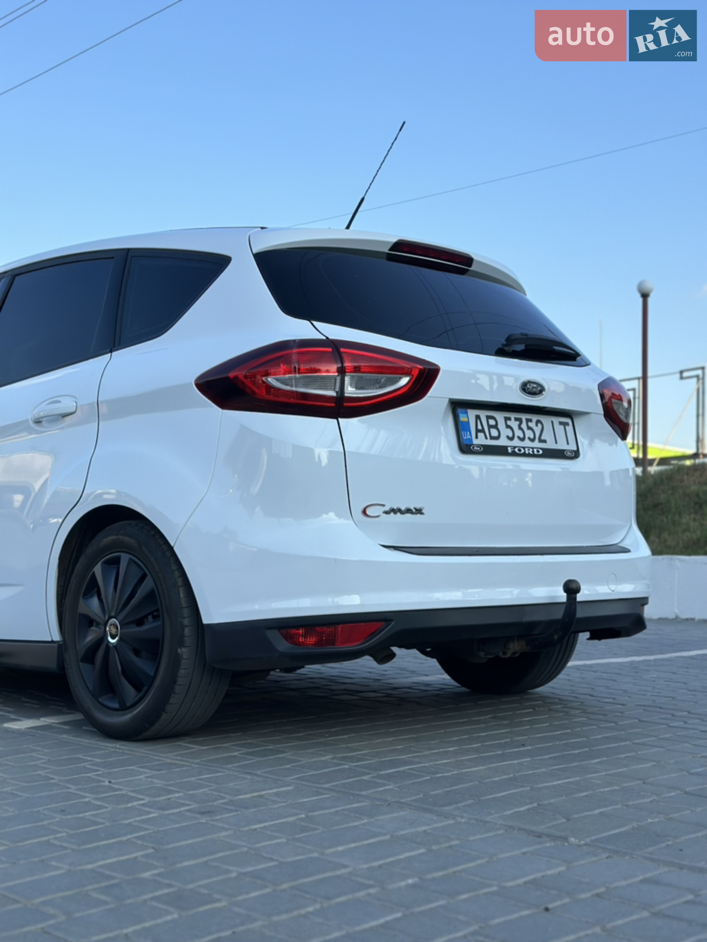 2016 Ford C-MAX - мініатюра 28