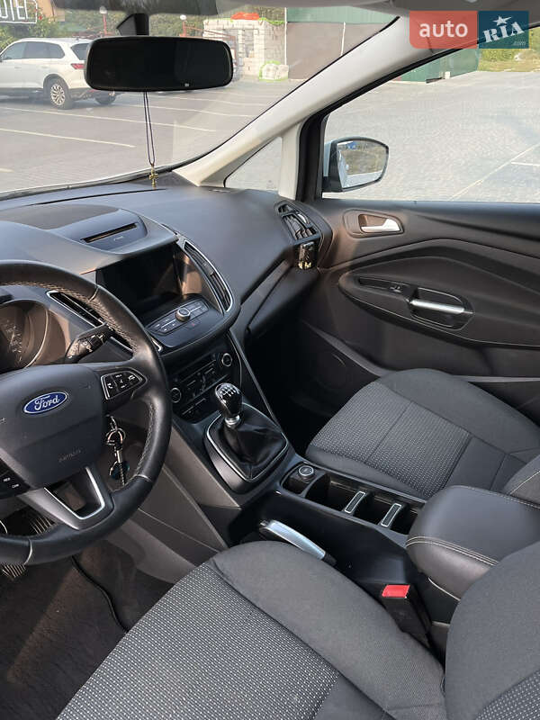 Минивэн Ford C-Max 2016 в Гайсине