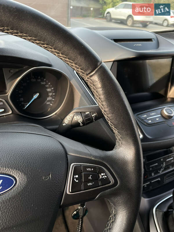 Минивэн Ford C-Max 2016 в Гайсине