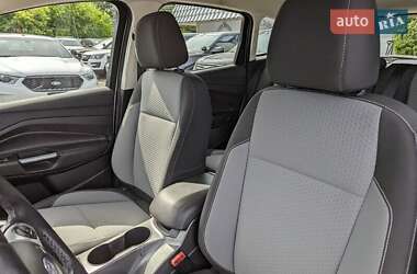 Минивэн Ford C-Max 2017 в 