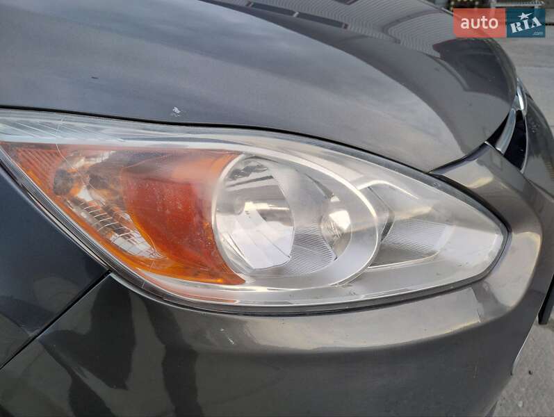 Минивэн Ford C-Max 2014 в Львове фото 17 Минивэн Ford C-Max 2014 в Львове