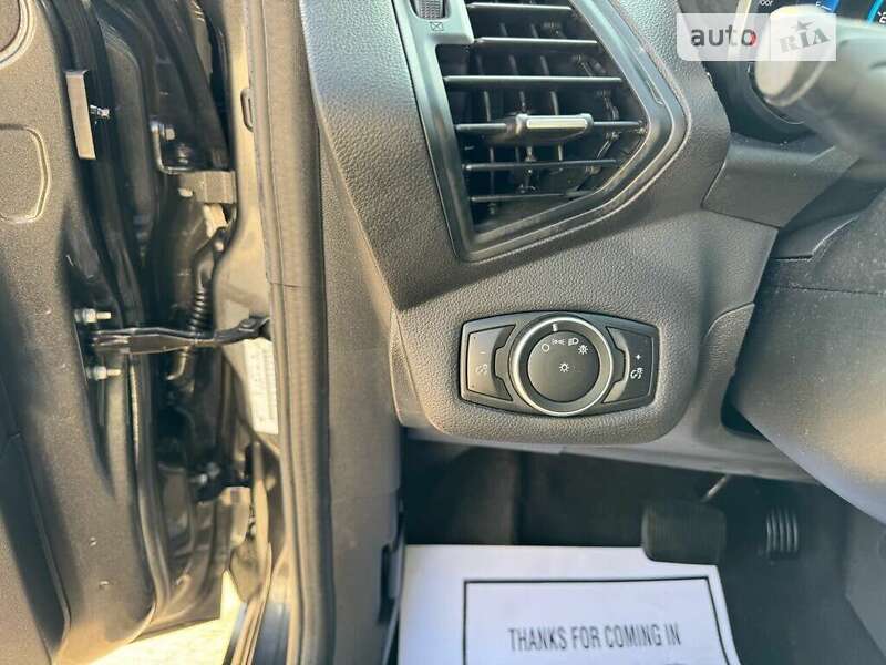 Мінівен Ford C-Max 2017 в Львові фото 23 Мінівен Ford C-Max 2017 в Львові