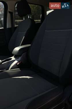 Мінівен Ford C-Max 2013 в 