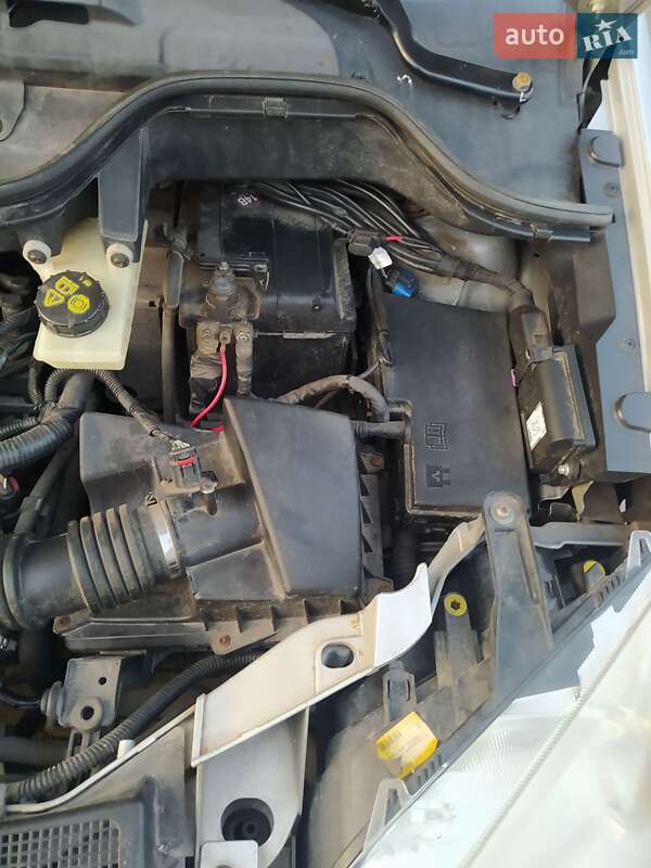 Мінівен Ford C-Max 2006 в Рівному