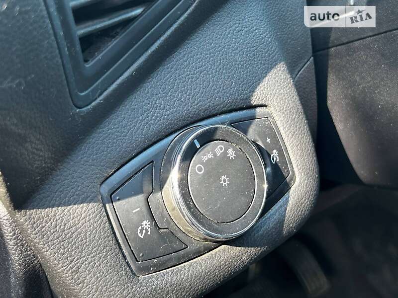 Минивэн Ford C-Max 2014 в Николаеве