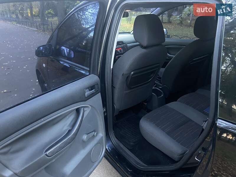 Минивэн Ford C-Max 2007 в Нежине