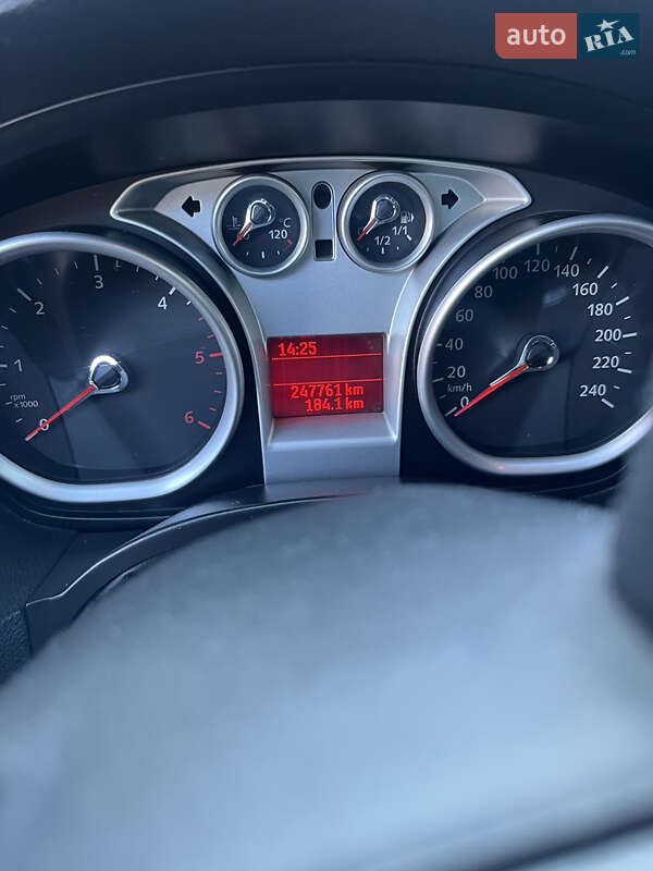 Мінівен Ford C-Max 2008 в Чернівцях фото 3 Мінівен Ford C-Max 2008 в Чернівцях