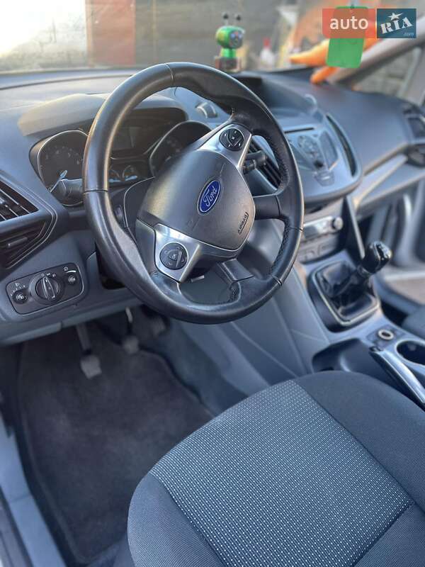 Минивэн Ford C-Max 2012 в Кривом Роге фото 27 Минивэн Ford C-Max 2012 в Кривом Роге