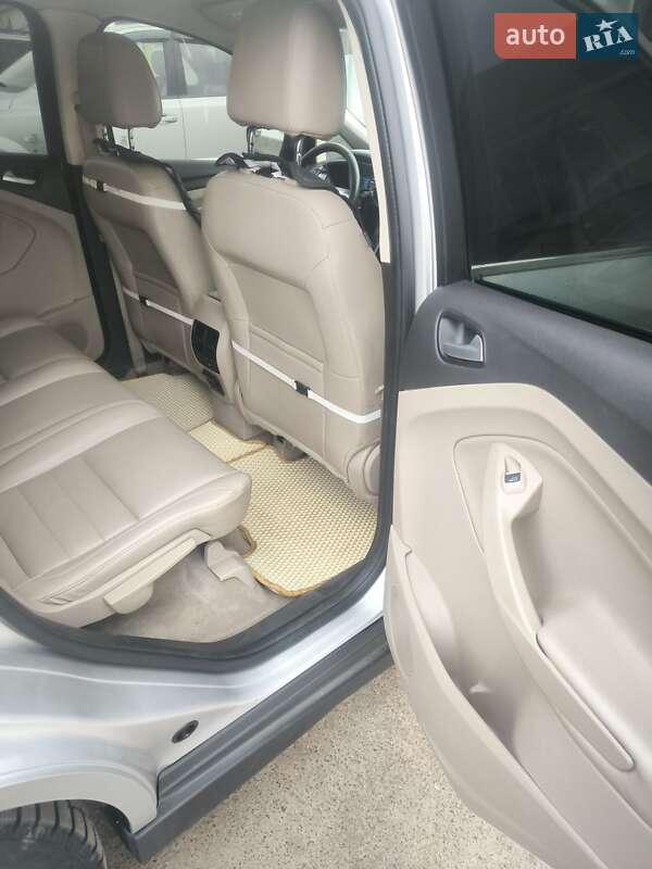 Мінівен Ford C-Max 2015 в Чернігові