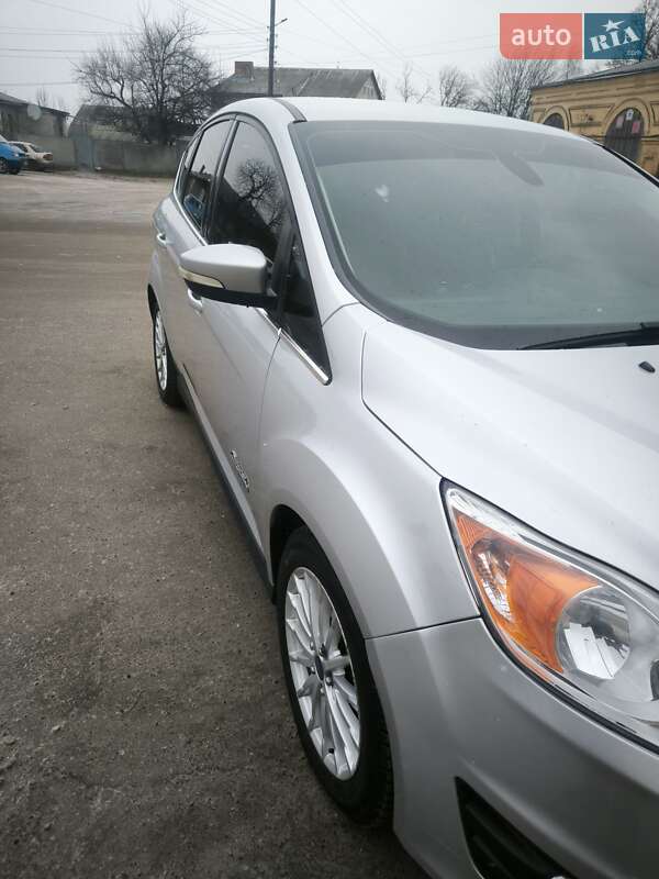 Мінівен Ford C-Max 2015 в Чернігові