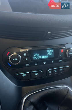 Мінівен Ford C-Max 2012 в 