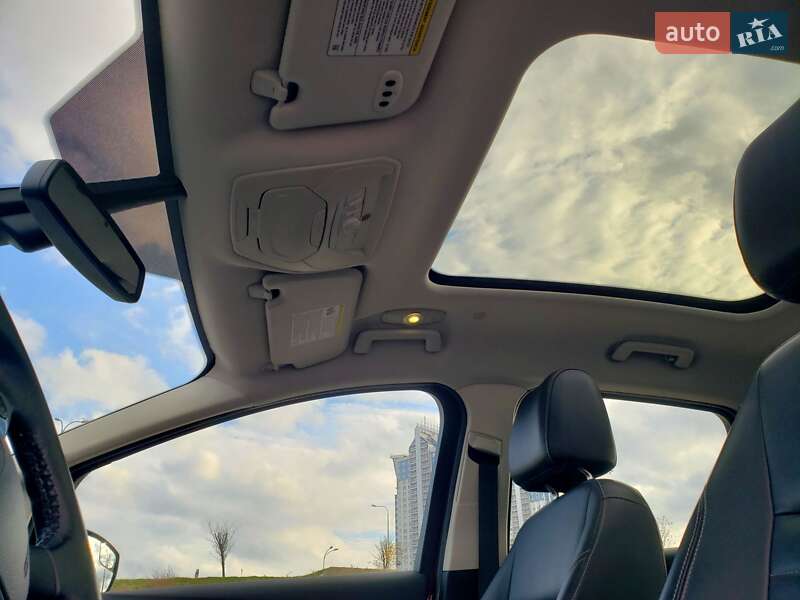 Минивэн Ford C-Max 2013 в Киеве