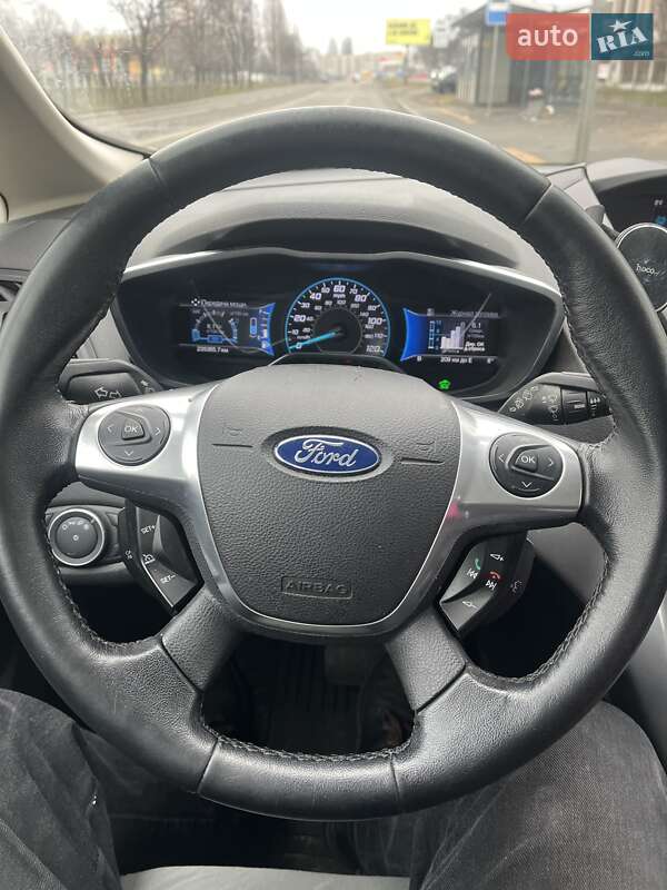 Минивэн Ford C-Max 2015 в Киеве фото 22 Минивэн Ford C-Max 2015 в Киеве