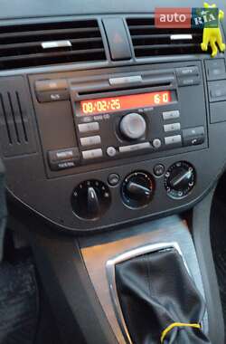 Мінівен Ford C-Max 2008 в 