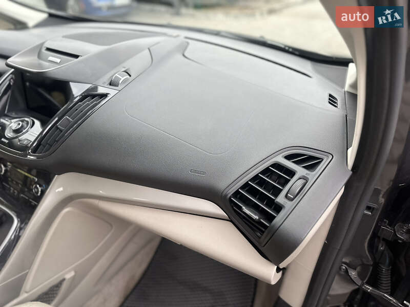Минивэн Ford C-Max 2016 в Одессе
