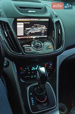 Мінівен Ford C-Max 2013 в 