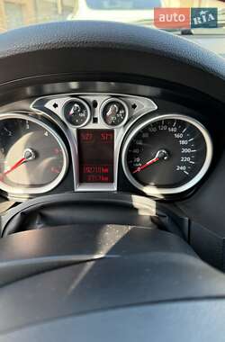 Мінівен Ford C-Max 2010 в 