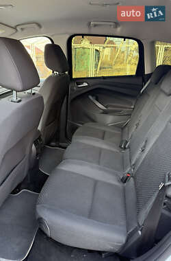 Минивэн Ford C-Max 2019 в 