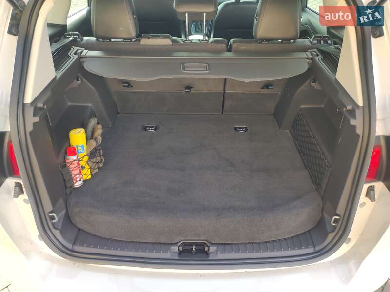 Минивэн Ford C-Max 2018 в Киеве фото 45 Минивэн Ford C-Max 2018 в Киеве