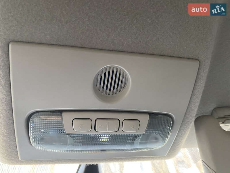 Мінівен Ford C-Max 2010 в Тернополі фото 39 Мінівен Ford C-Max 2010 в Тернополі