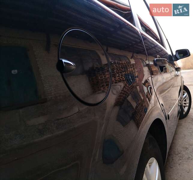 Минивэн Ford C-Max 2008 в Ровно