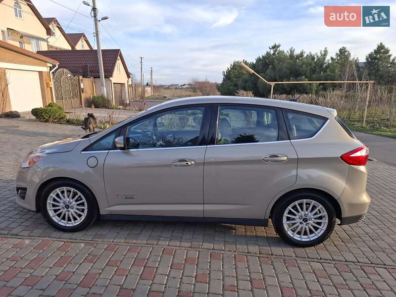 Минивэн Ford C-Max 2015 в 