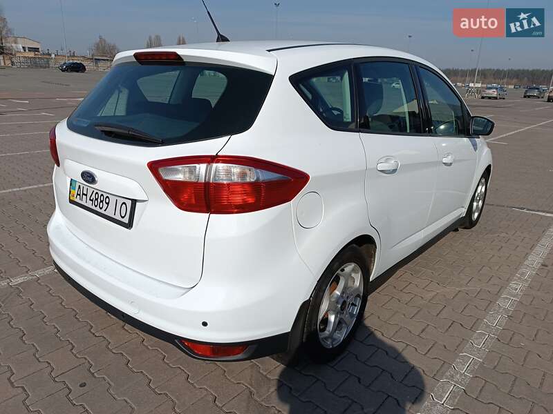Минивэн Ford C-Max 2013 в Киеве