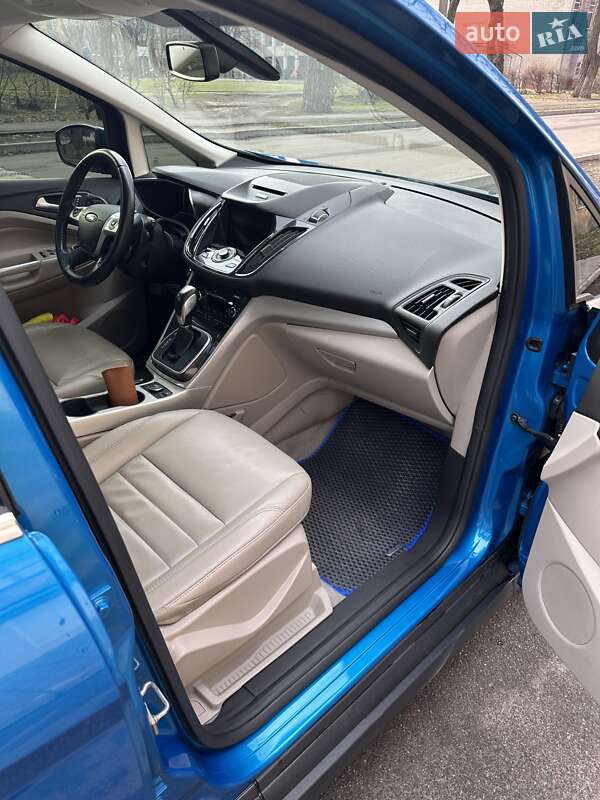 Минивэн Ford C-Max 2015 в Каменском