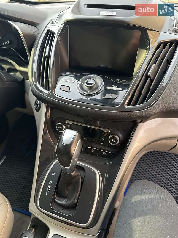 Минивэн Ford C-Max 2015 в Каменском