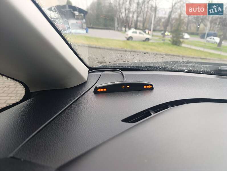 Минивэн Ford C-Max 2008 в Львове фото 28 Минивэн Ford C-Max 2008 в Львове