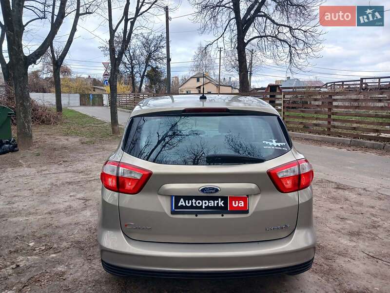 Мінівен Ford C-Max 2016 в Києві