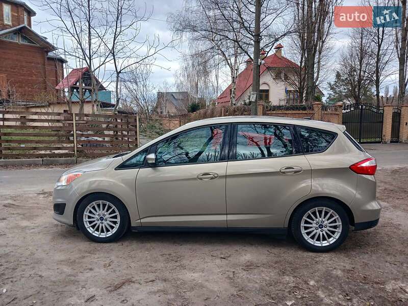 Мінівен Ford C-Max 2016 в Києві