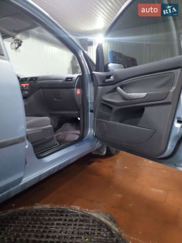 Минивэн Ford C-Max 2008 в Днепре
