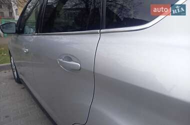 Минивэн Ford C-Max 2013 в 