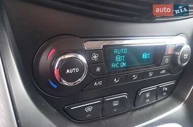 Минивэн Ford C-Max 2013 в 