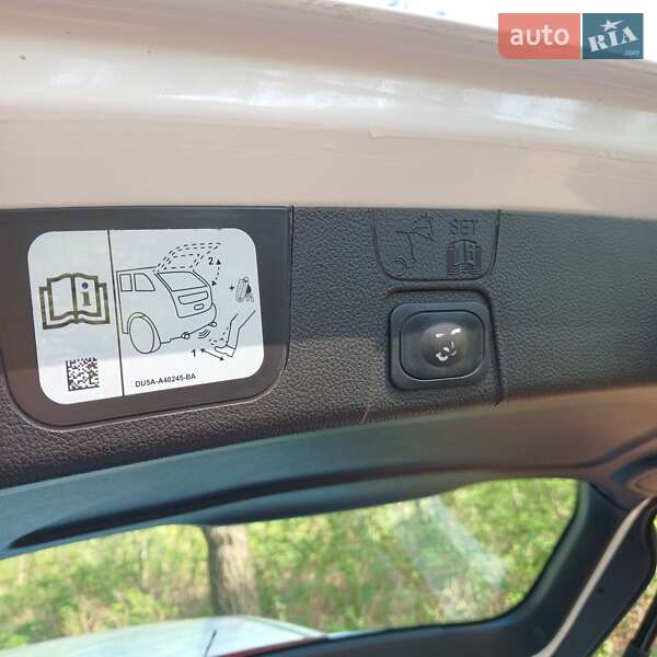 Минивэн Ford C-Max 2015 в Бородянке