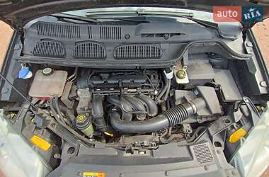 Минивэн Ford C-Max 2006 в 