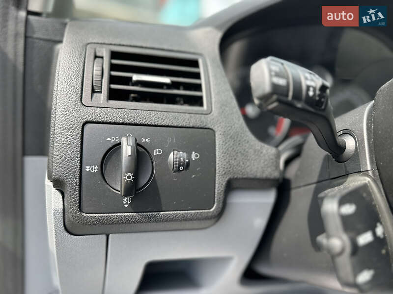 Минивэн Ford C-Max 2008 в Полтаве фото 12 Минивэн Ford C-Max 2008 в Полтаве