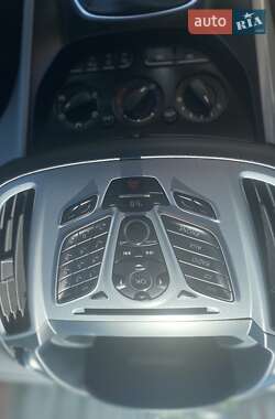 Минивэн Ford C-Max 2013 в 