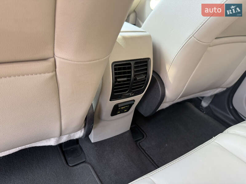 Минивэн Ford C-Max 2018 в Ровно